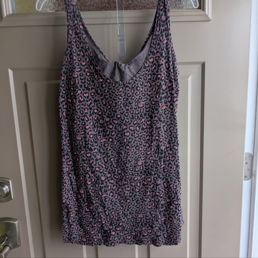 💜3/$15 5/$20 7/$25💜 Women's Sz Lg Tank Top